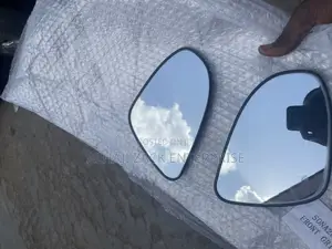 Toyota Vitz 2012 Mirror Glass
