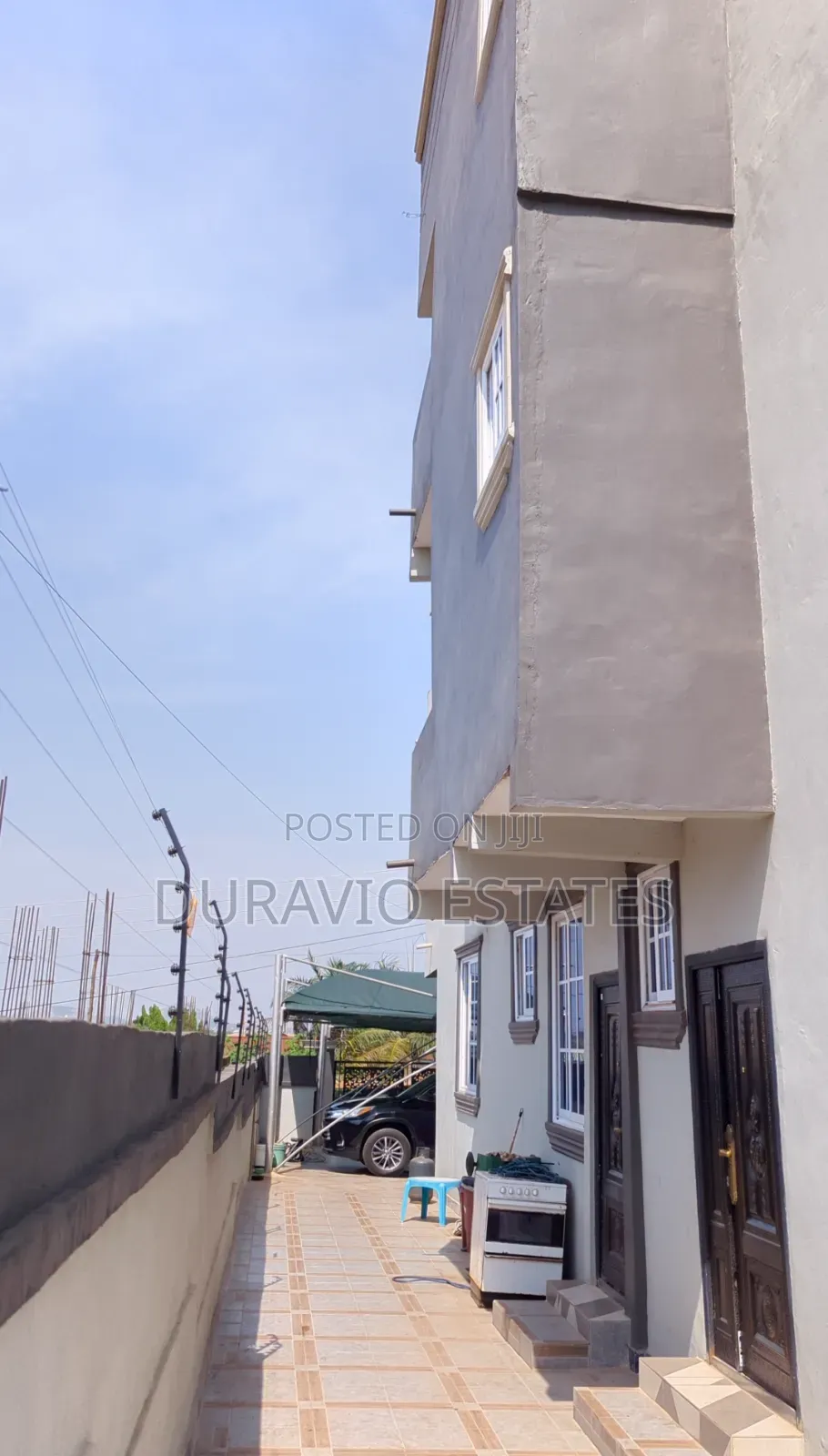 6bdrm House in Abrepo, Adjacent, Kumasi Metropolitan for sale