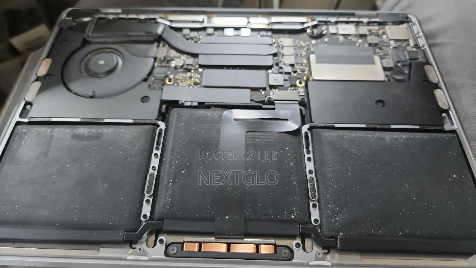 Macbook Logic Board