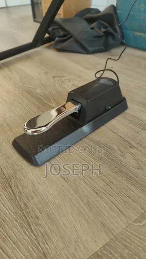 Keyboard Foot Pedal