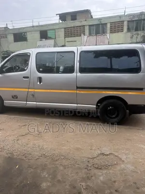 Toyota HiAce 2008 Silver