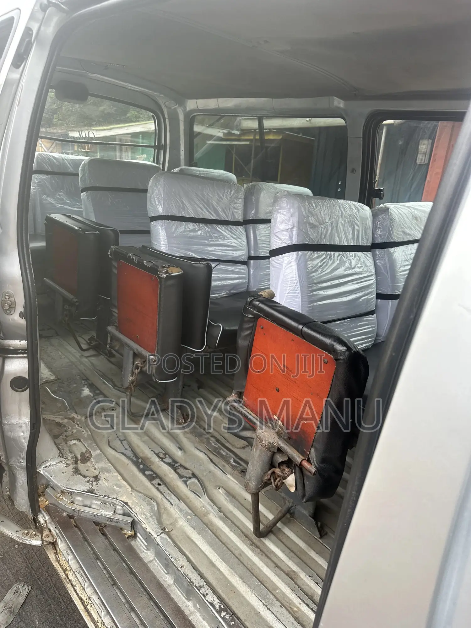 Toyota HiAce 2008 Silver