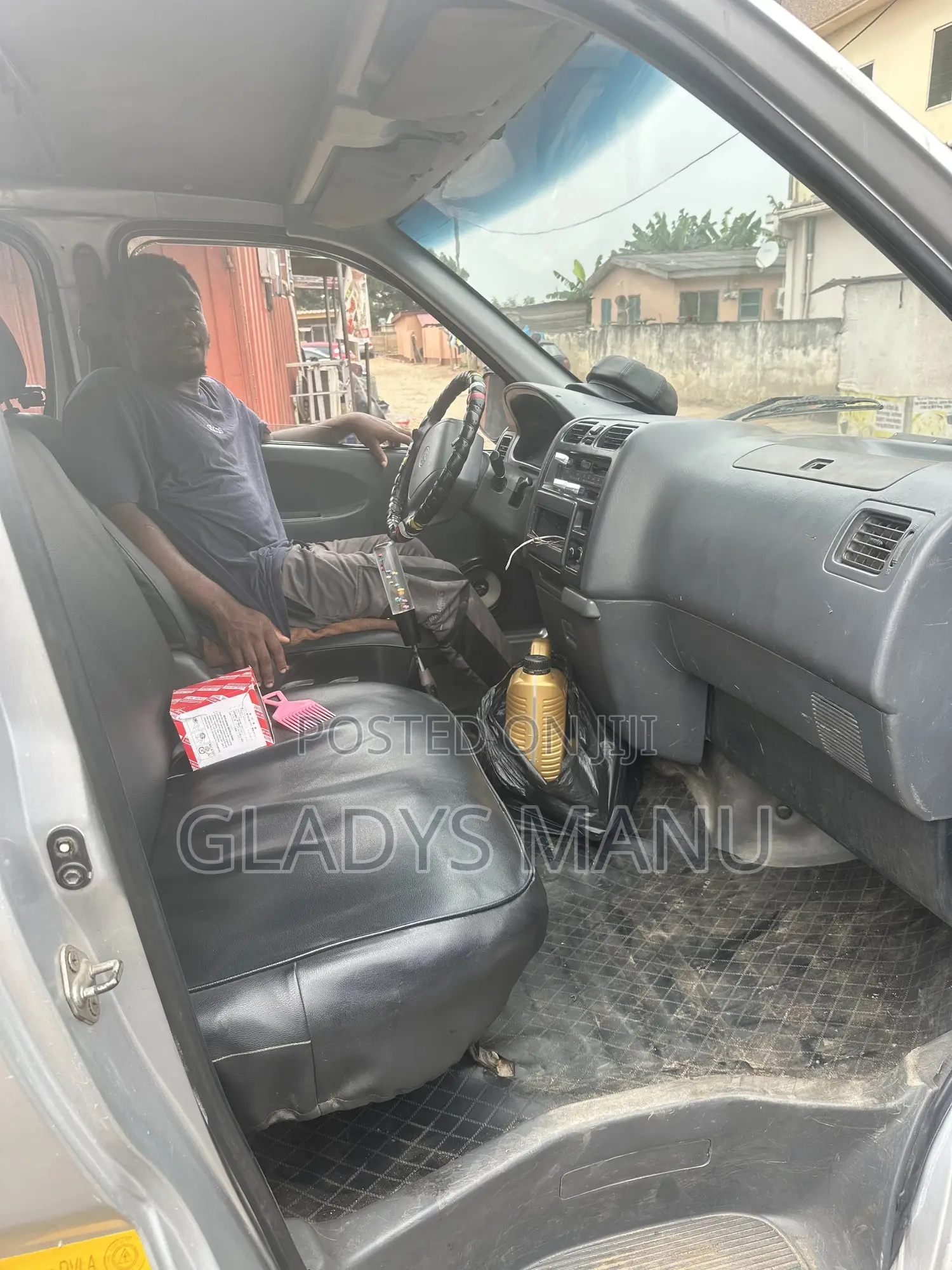 Toyota HiAce 2008 Silver