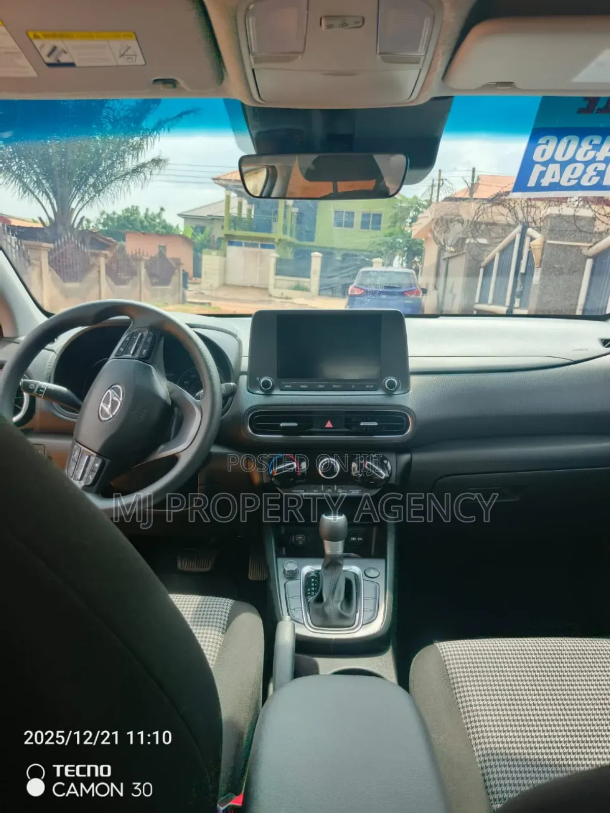 Hyundai Kona SE 2023 Black