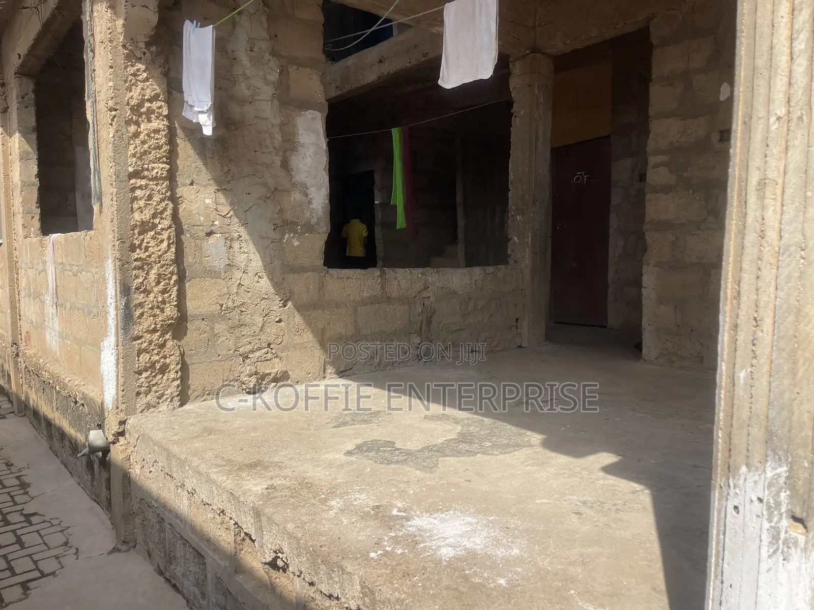 5bdrm House in Achimota for sale