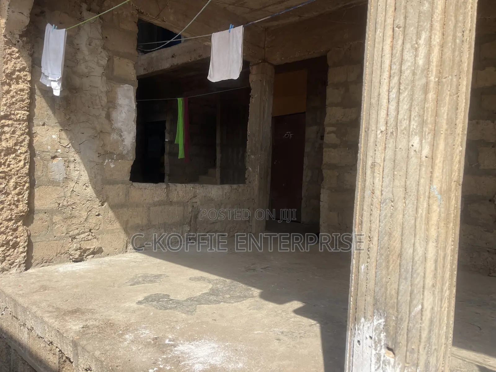 5bdrm House in Achimota for sale