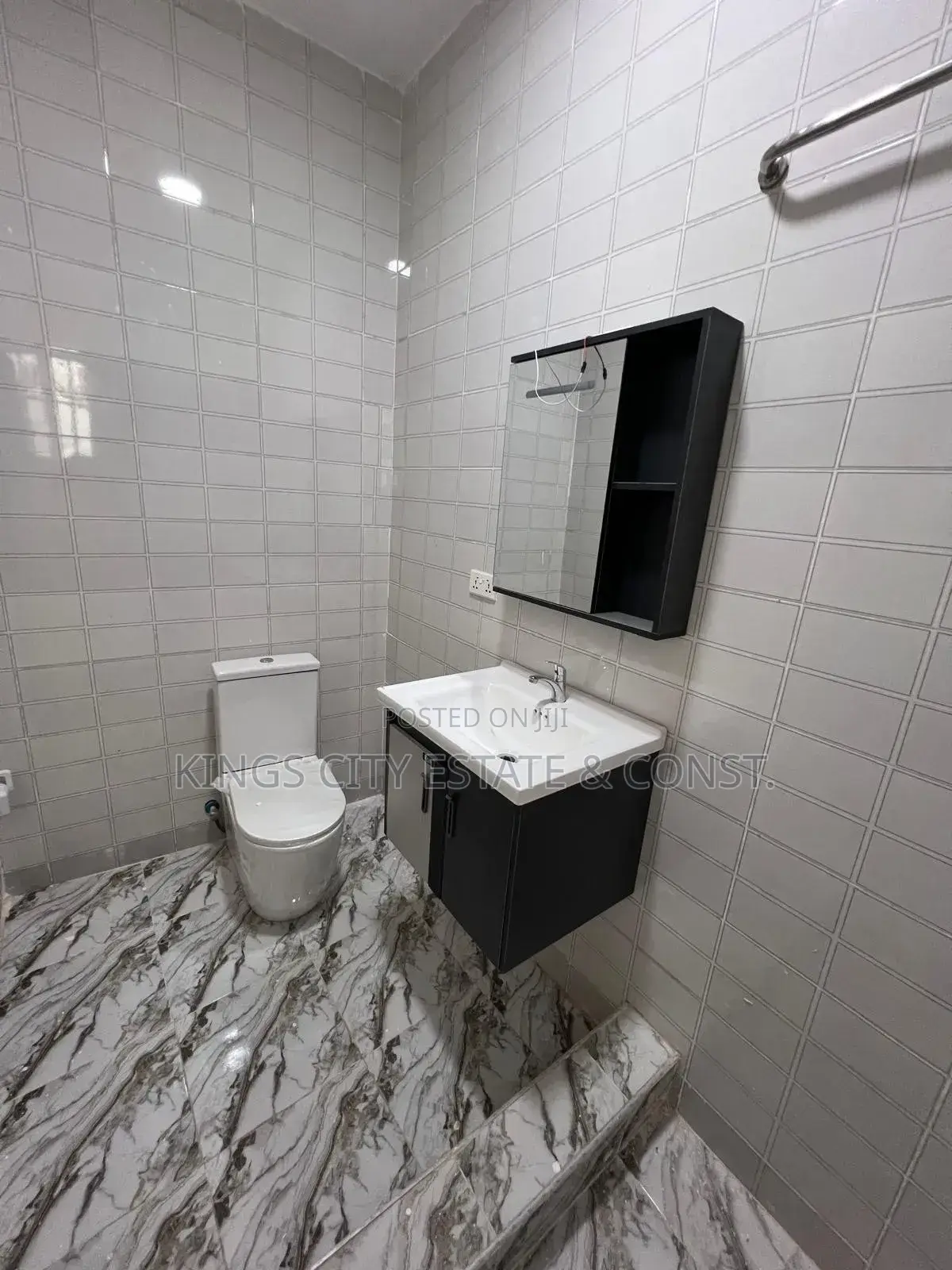 3bdrm House in Canada Estate, Pokuase for sale