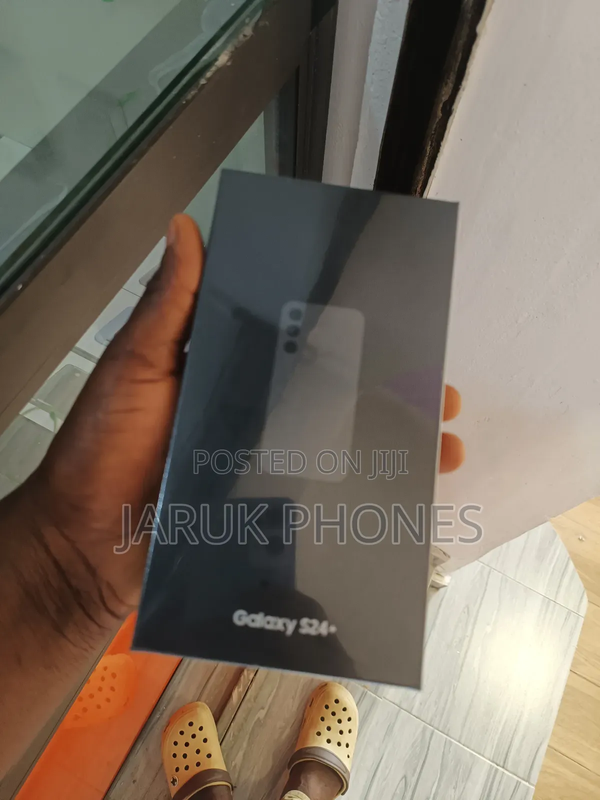 New Samsung Galaxy S24 Plus 256 GB Purple