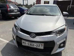 Toyota Corolla 2016 Silver