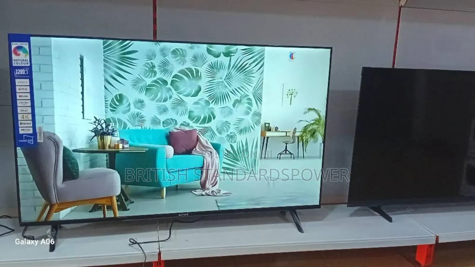 Large Screen Ailyons 55 Inches Tv
