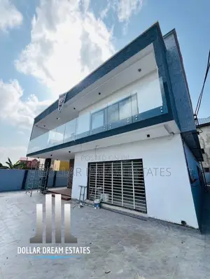 4bdrm House in Lake Side Estate for sale