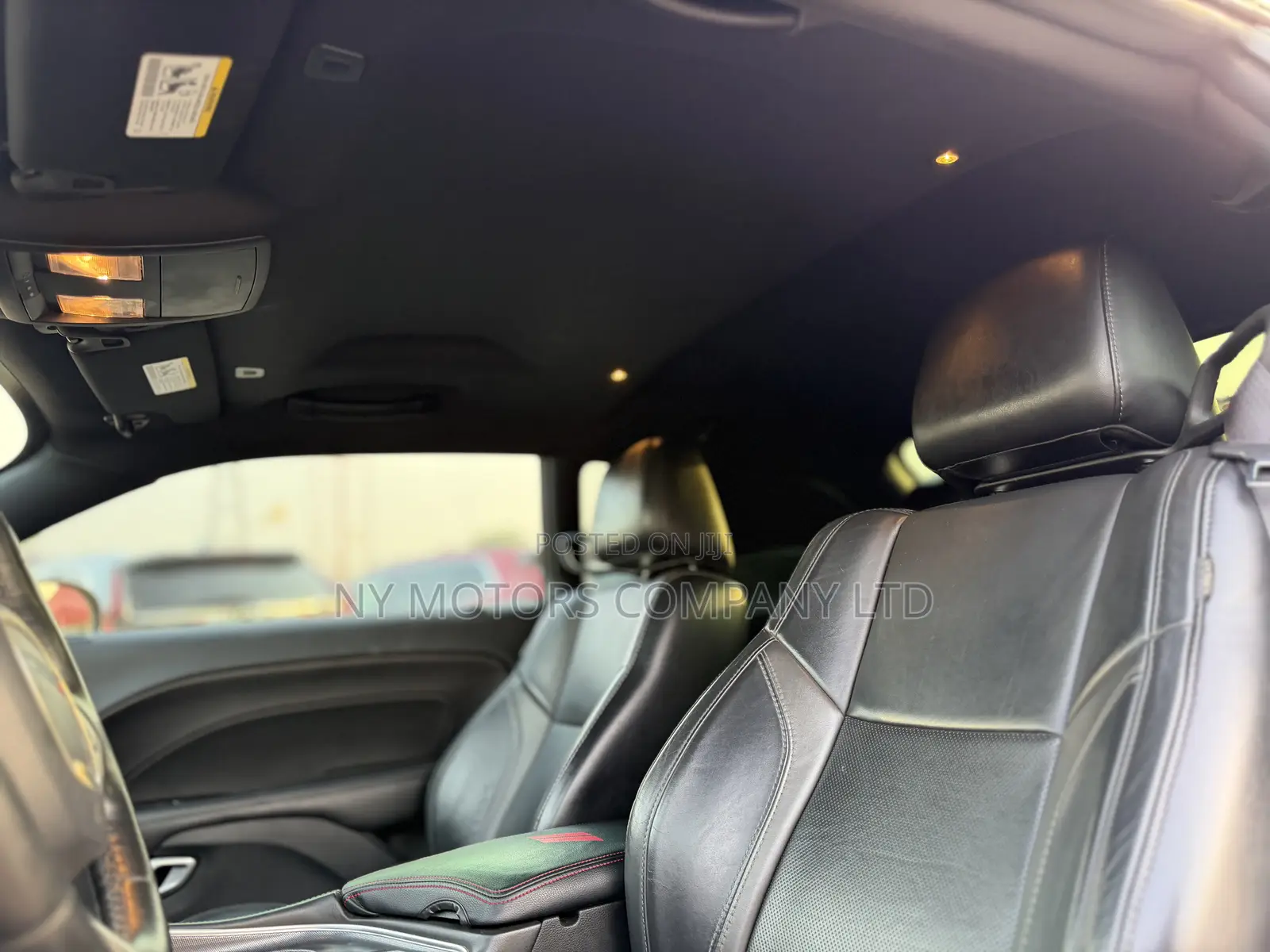 Dodge Challenger SXT RWD 2018 Gray