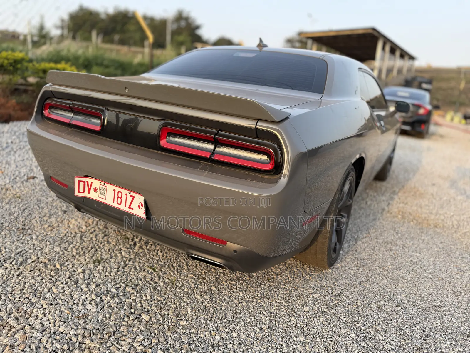 Dodge Challenger SXT RWD 2018 Gray