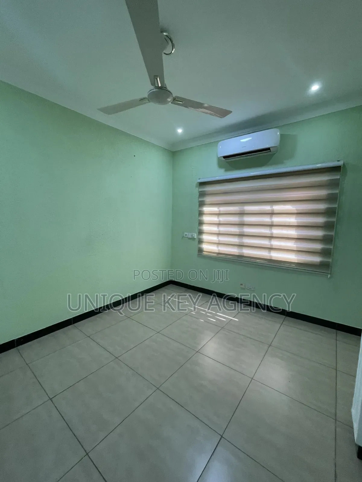 3bdrm Apartment in Unique Key Agency, Spintex for rent