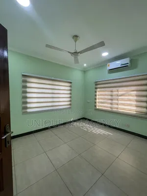 3bdrm Apartment in Unique Key Agency, Spintex for rent