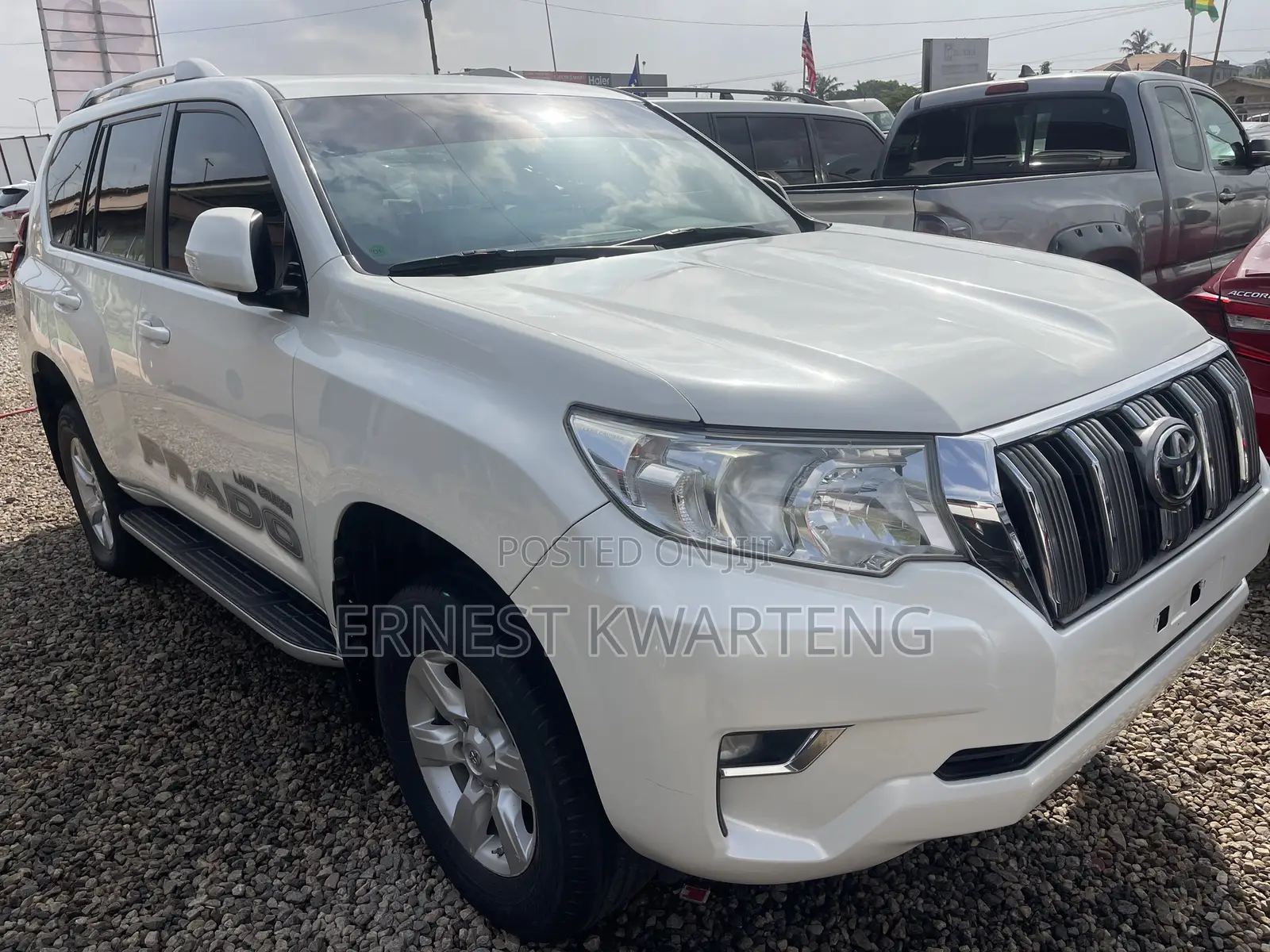 Toyota Land Cruiser Prado 2017 White