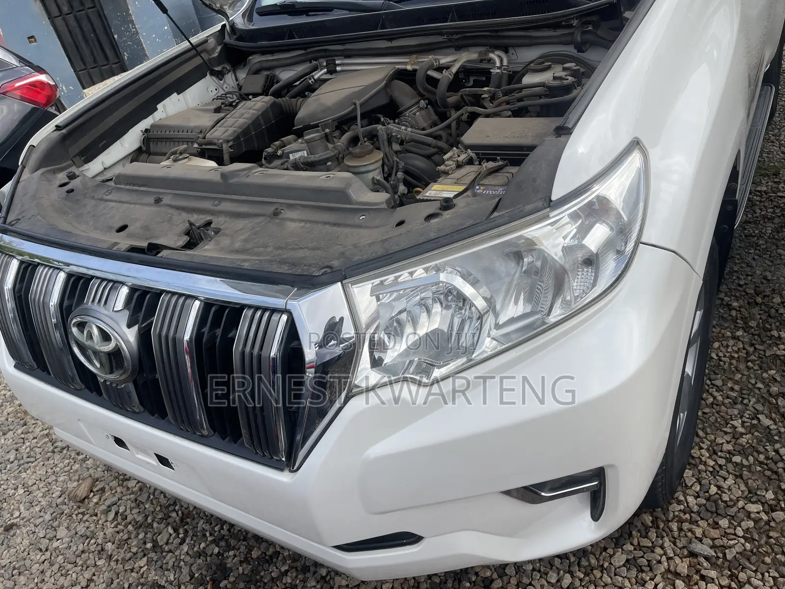 Toyota Land Cruiser Prado 2017 White