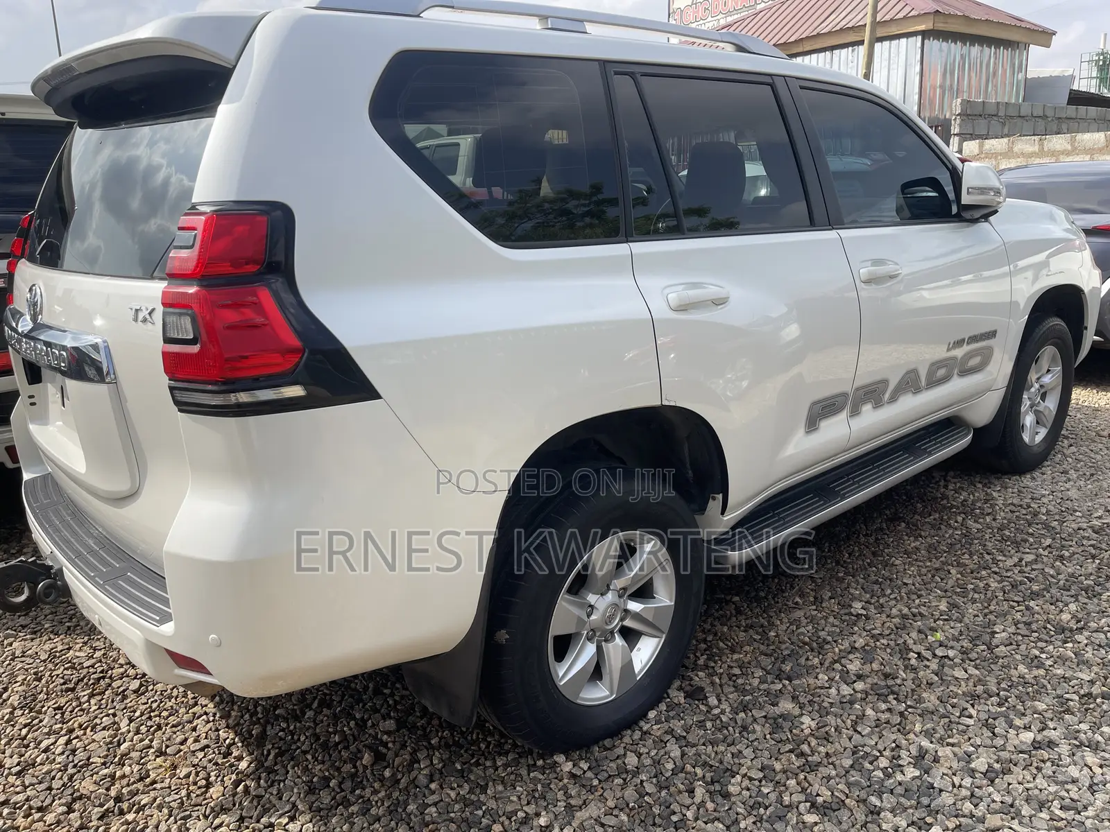 Toyota Land Cruiser Prado 2017 White