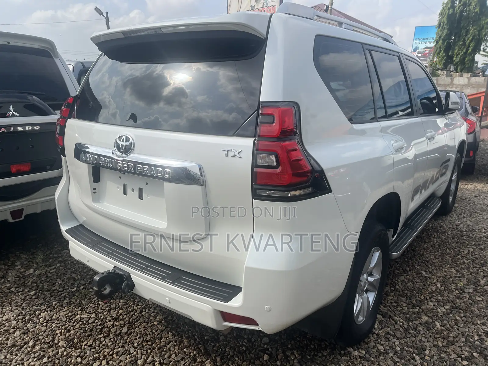 Toyota Land Cruiser Prado 2017 White