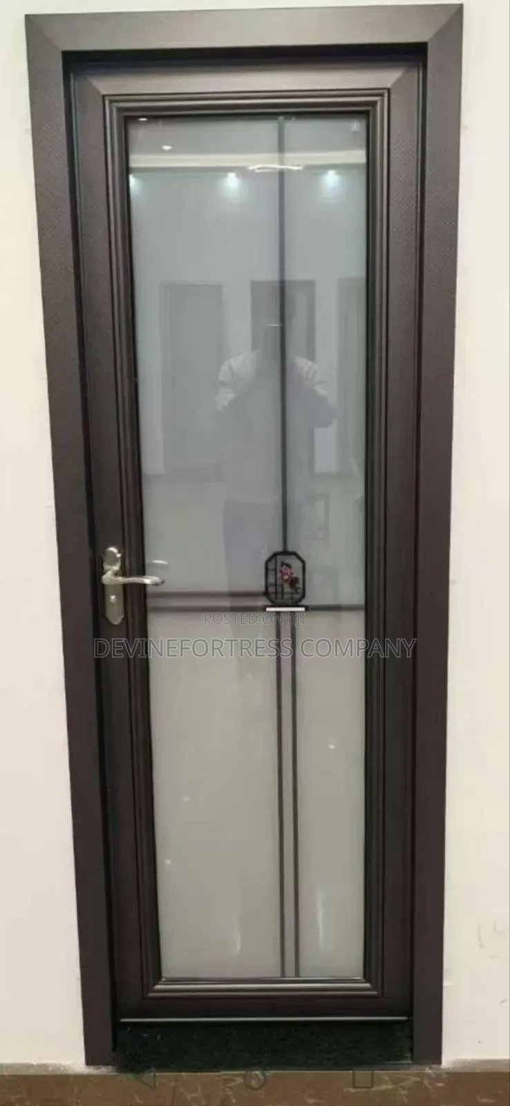 High Quality Bathroom Glass Doors Available as Seen