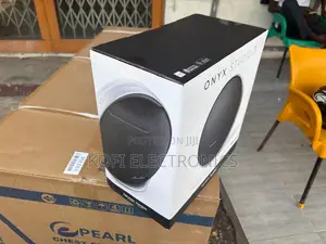 Onyx Studio 9 Stout, Power-Driven Speaker