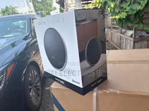 Onyx Studio 9 Robust, Audio-Centric Performer