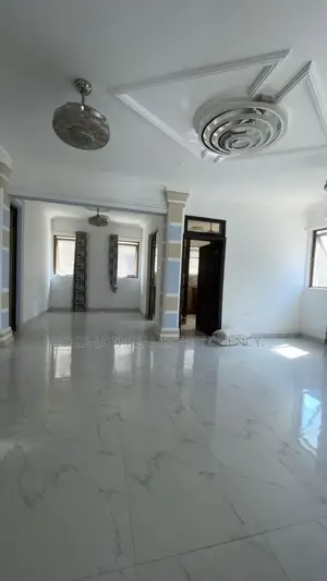 3bdrm Apartment in Chis-Lon Global, Weija Junction for rent