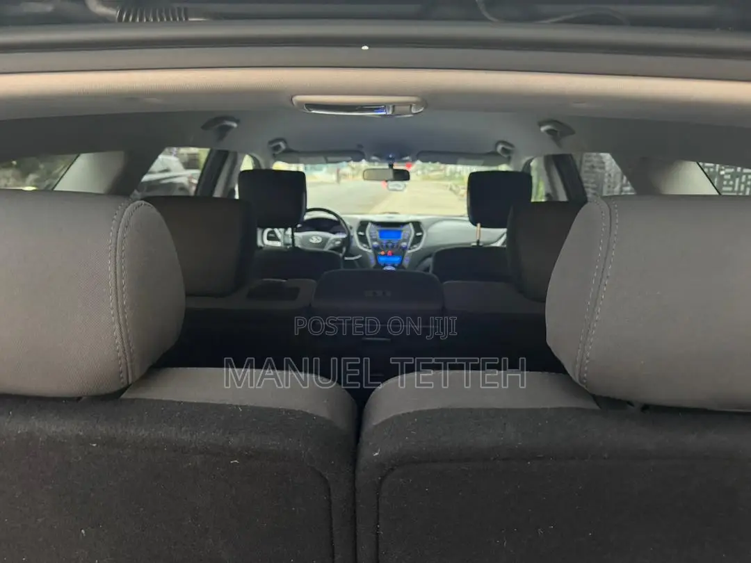 Hyundai Santa Fe Limited 4dr SUV AWD w/Saddle Interior (3.3L 6cyl 6A)