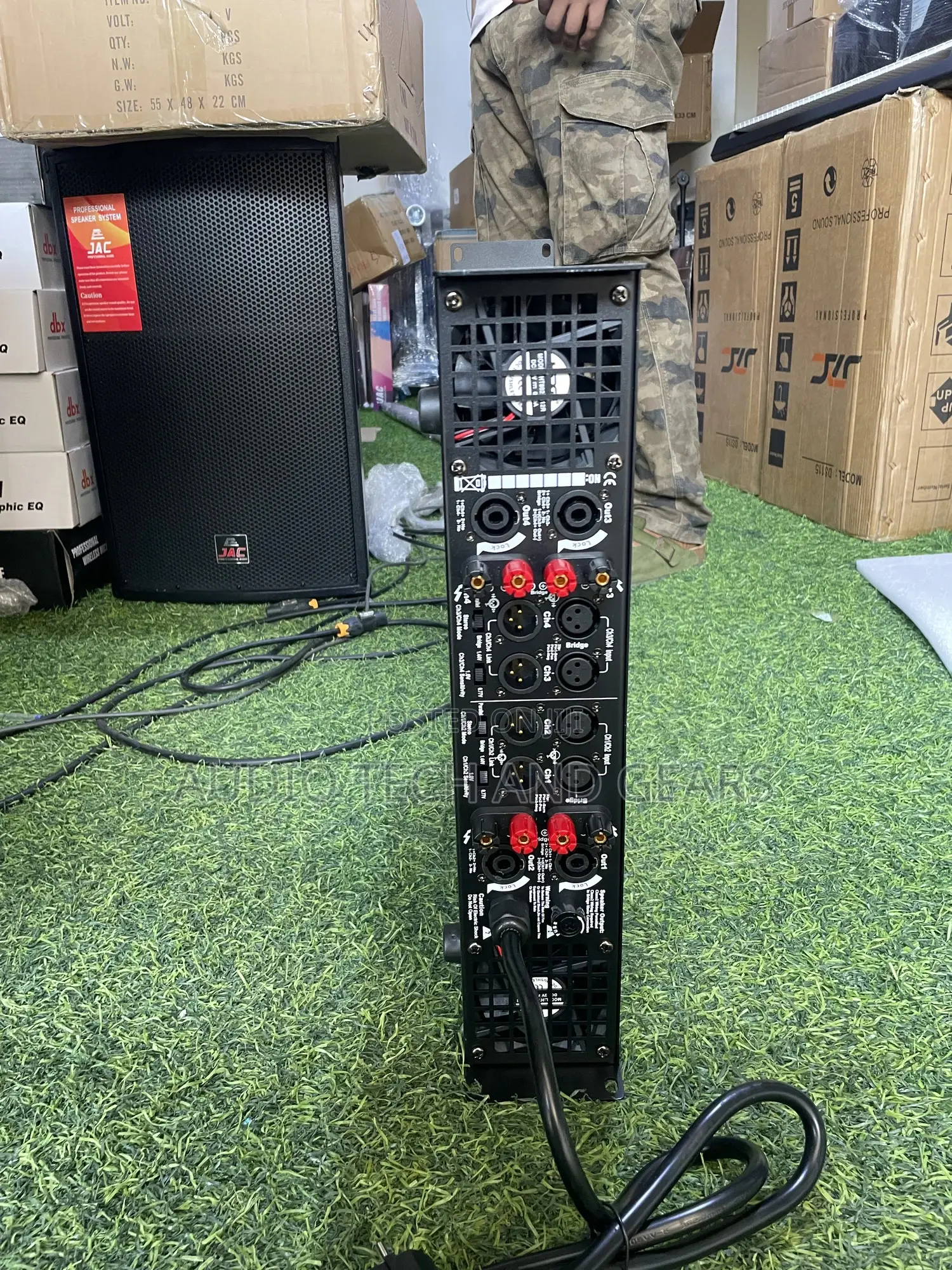 Ev Tc9850 4-Channel Power Amplifier
