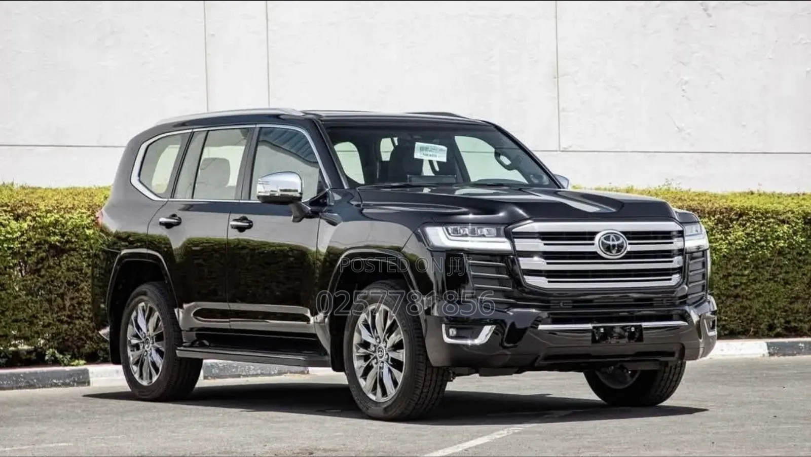 New Toyota Land Cruiser LC300 2025 Black