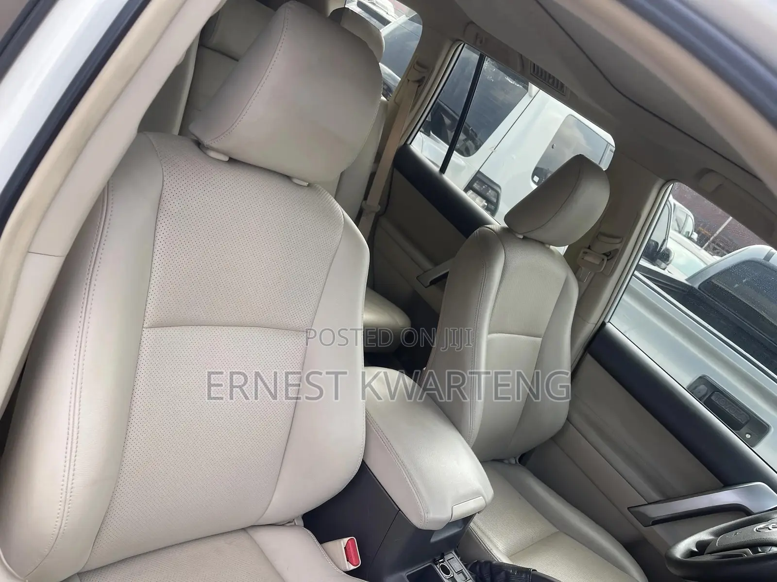 Toyota Land Cruiser Prado 2017 White