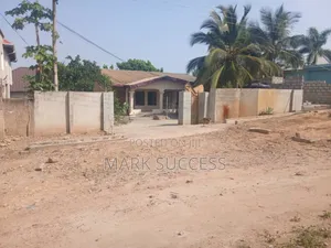 5bdrm House in Bortiano for sale
