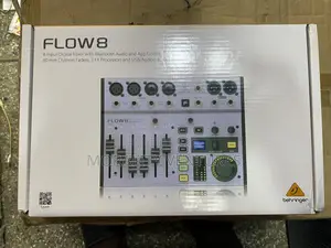 Behringer Flow 8
