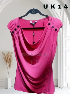 Fashion Top Wallis