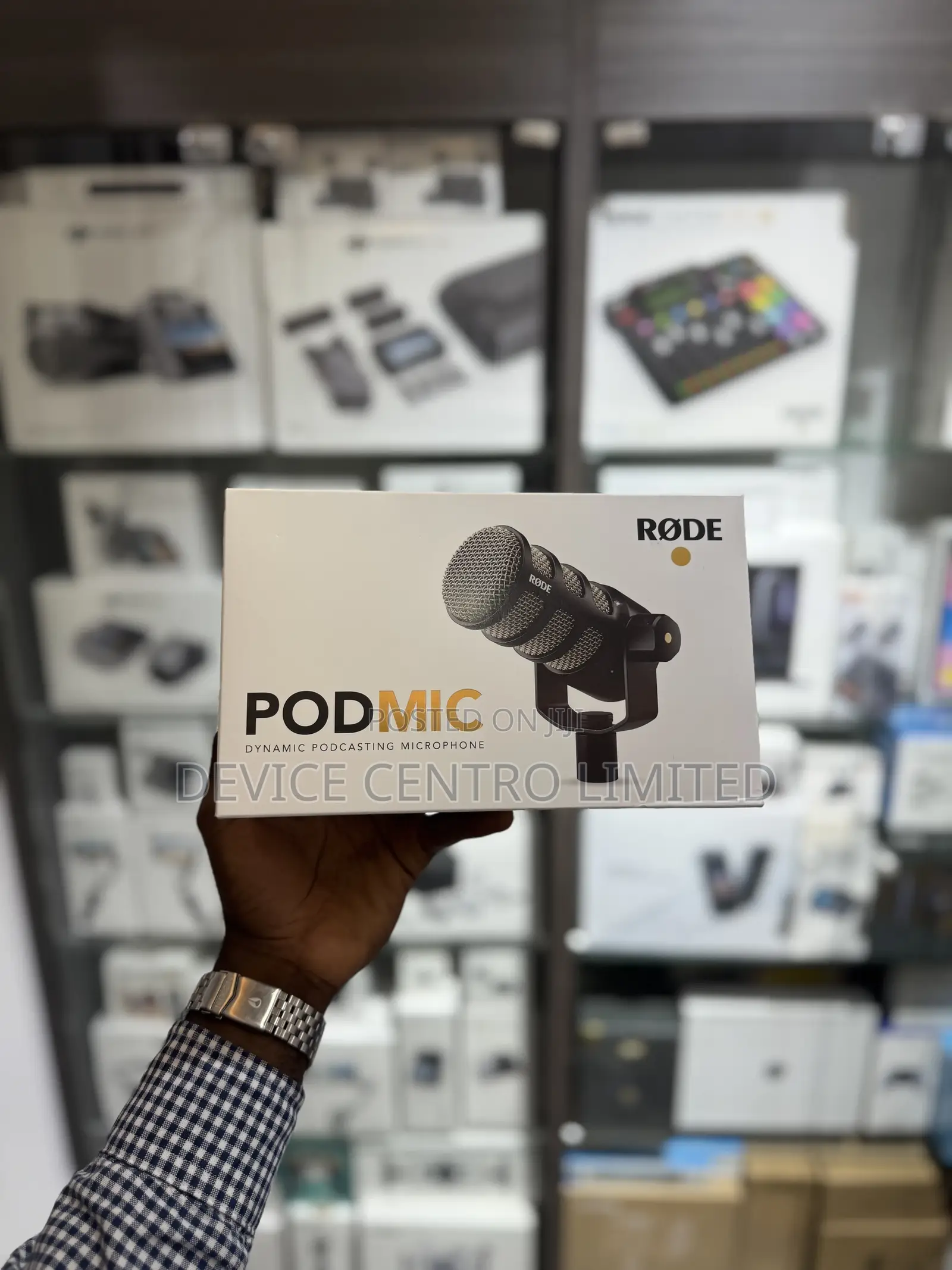 Rode Podmic Dynamic Podcasting Microphone