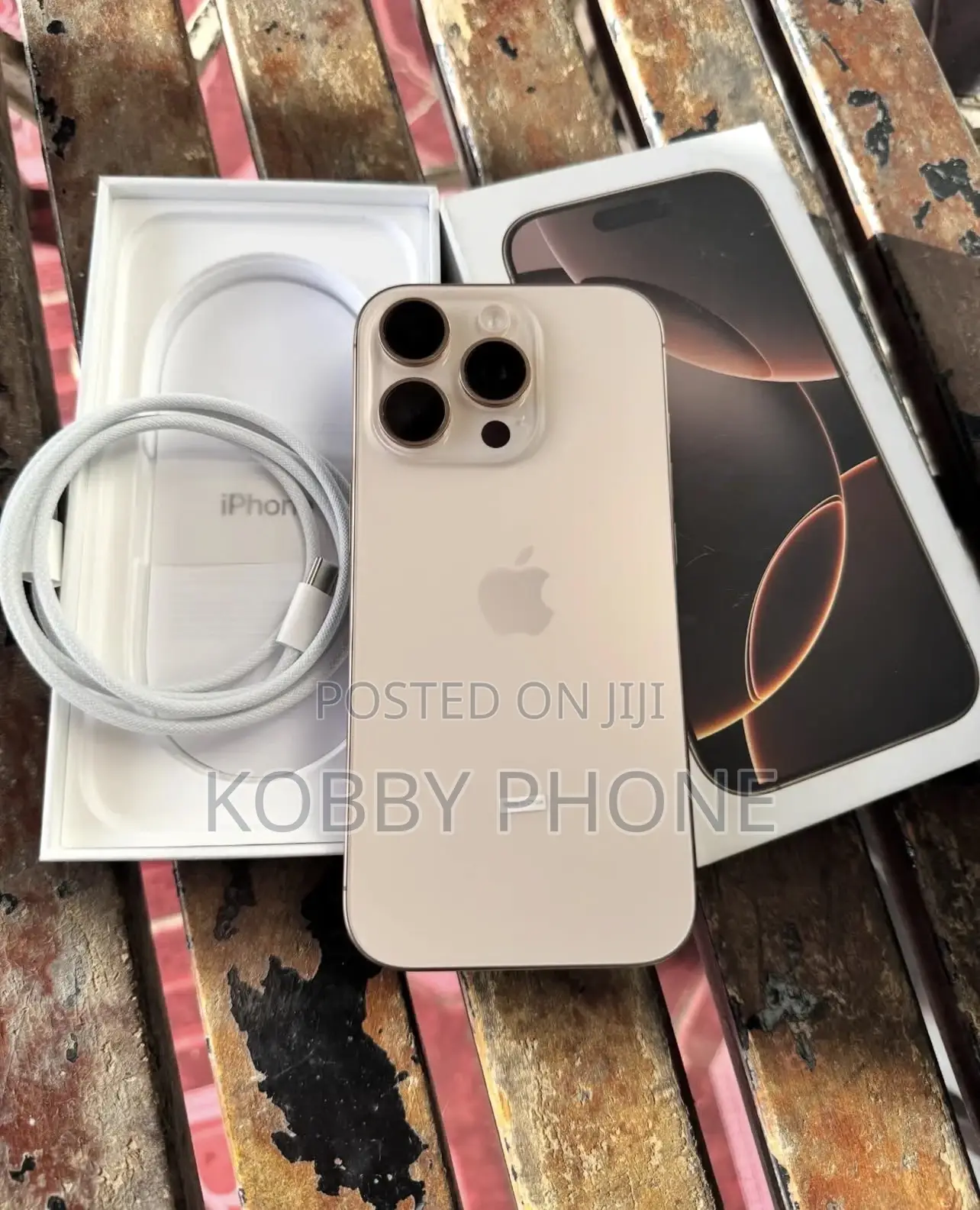 Apple iPhone 16 Pro Max 256 GB Gold