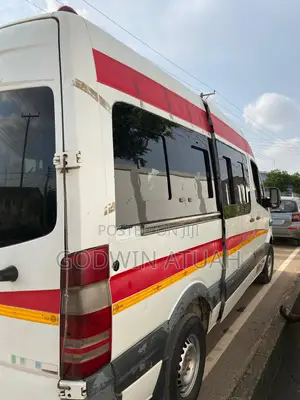 Mercedes-Benz Sprinter 2013 White