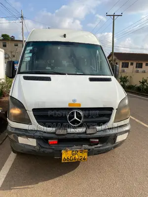 Mercedes-Benz Sprinter 2013 White