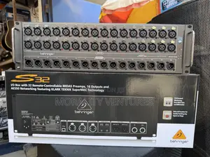 Behringer S32 32-Channel Digital Stage Box