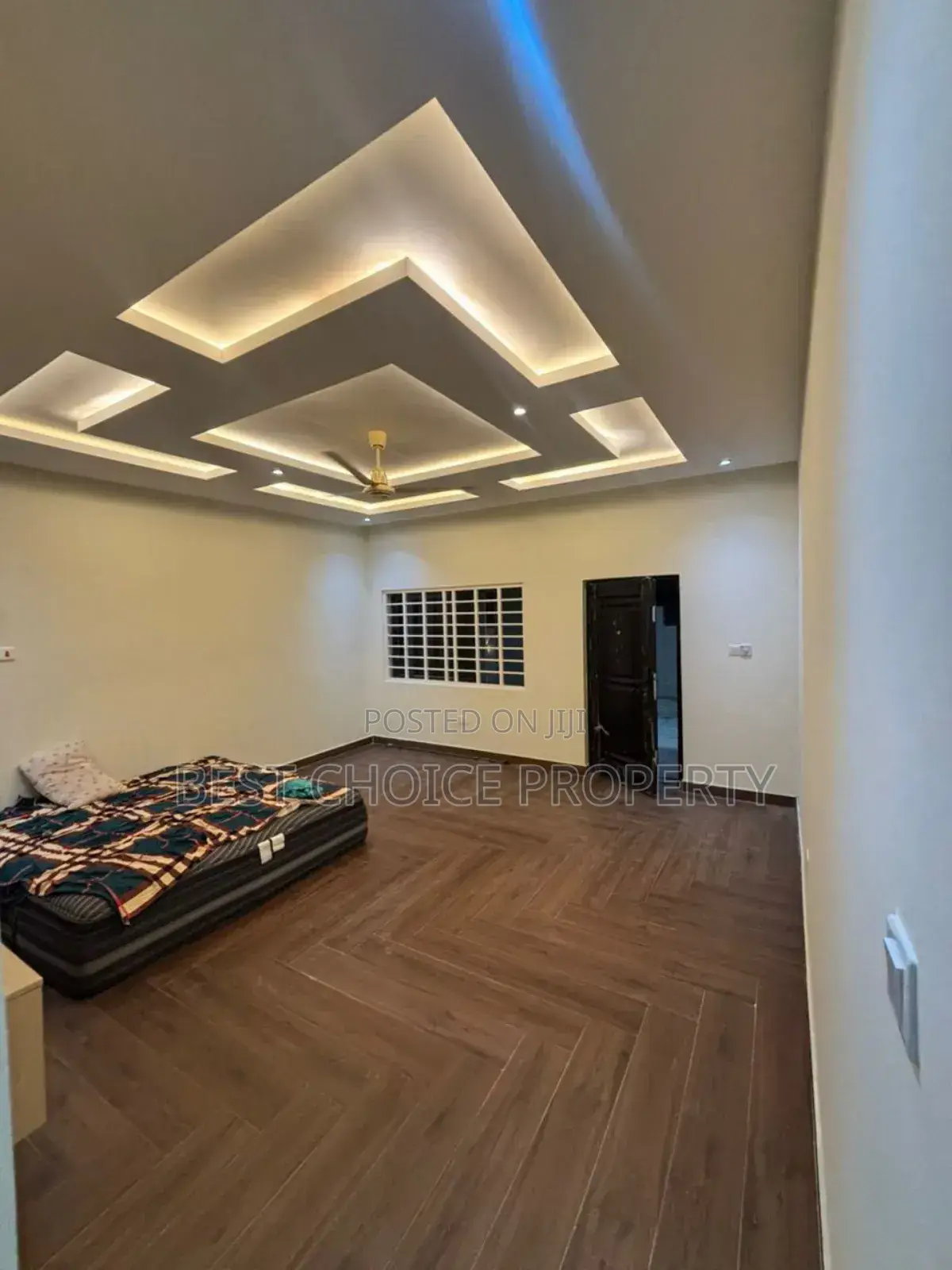 1bdrm Apartment in Madina for rent