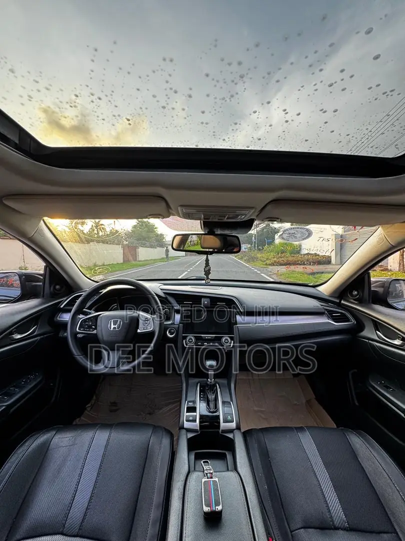 Honda Civic Touring Sedan 2020 Gray