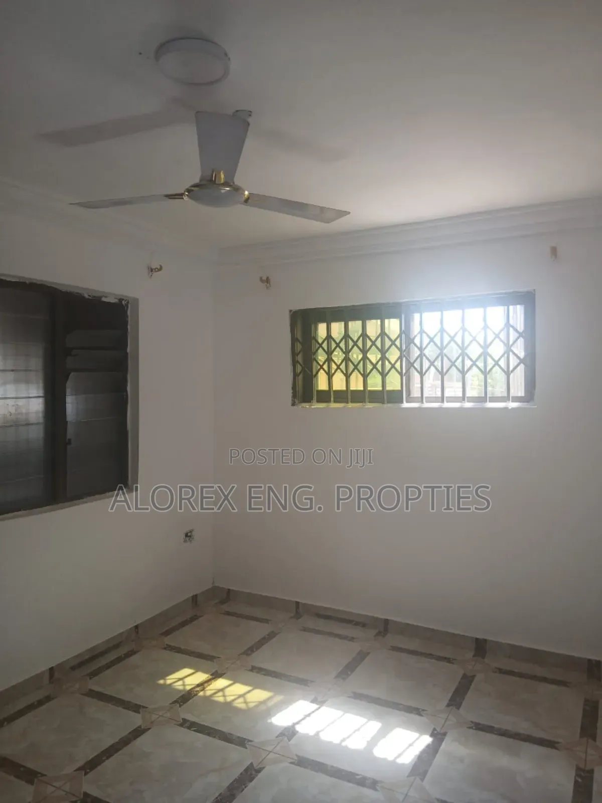 9bdrm Apartment in Uncompleted, Danfa for sale