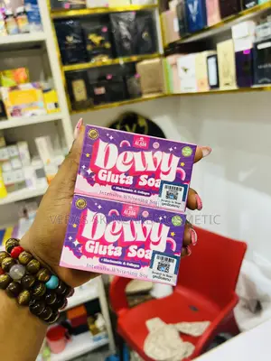 Alada Dewy Gluta Soap