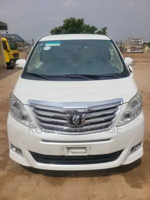 Toyota Alphard 2014 White