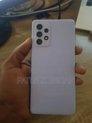 Samsung Galaxy A52s 5G 256 GB Purple