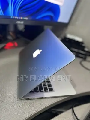 Laptop Apple MacBook Air 8GB Intel Core i5 SSD 256GB