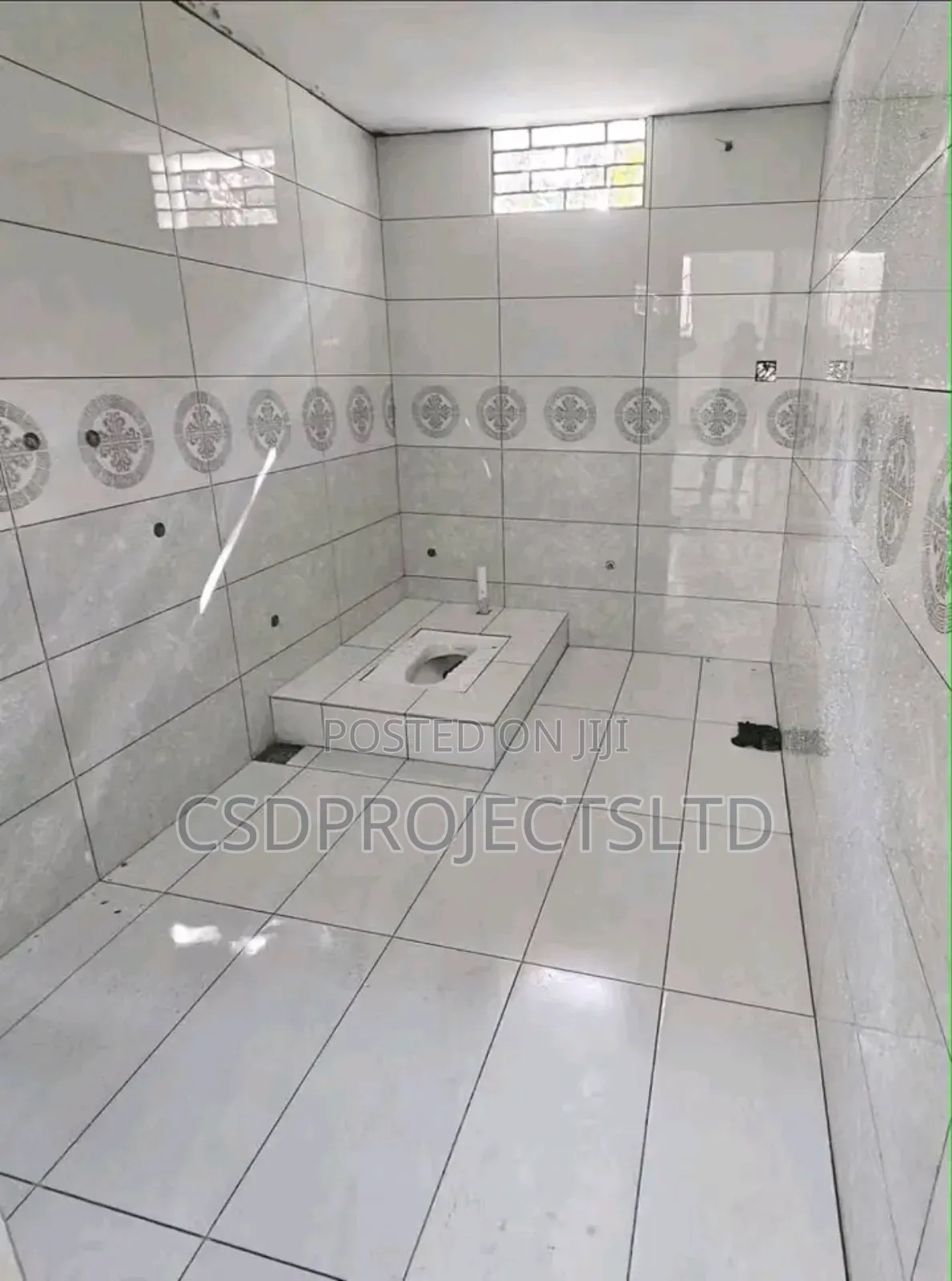 Best Tiles Installer Masters Team