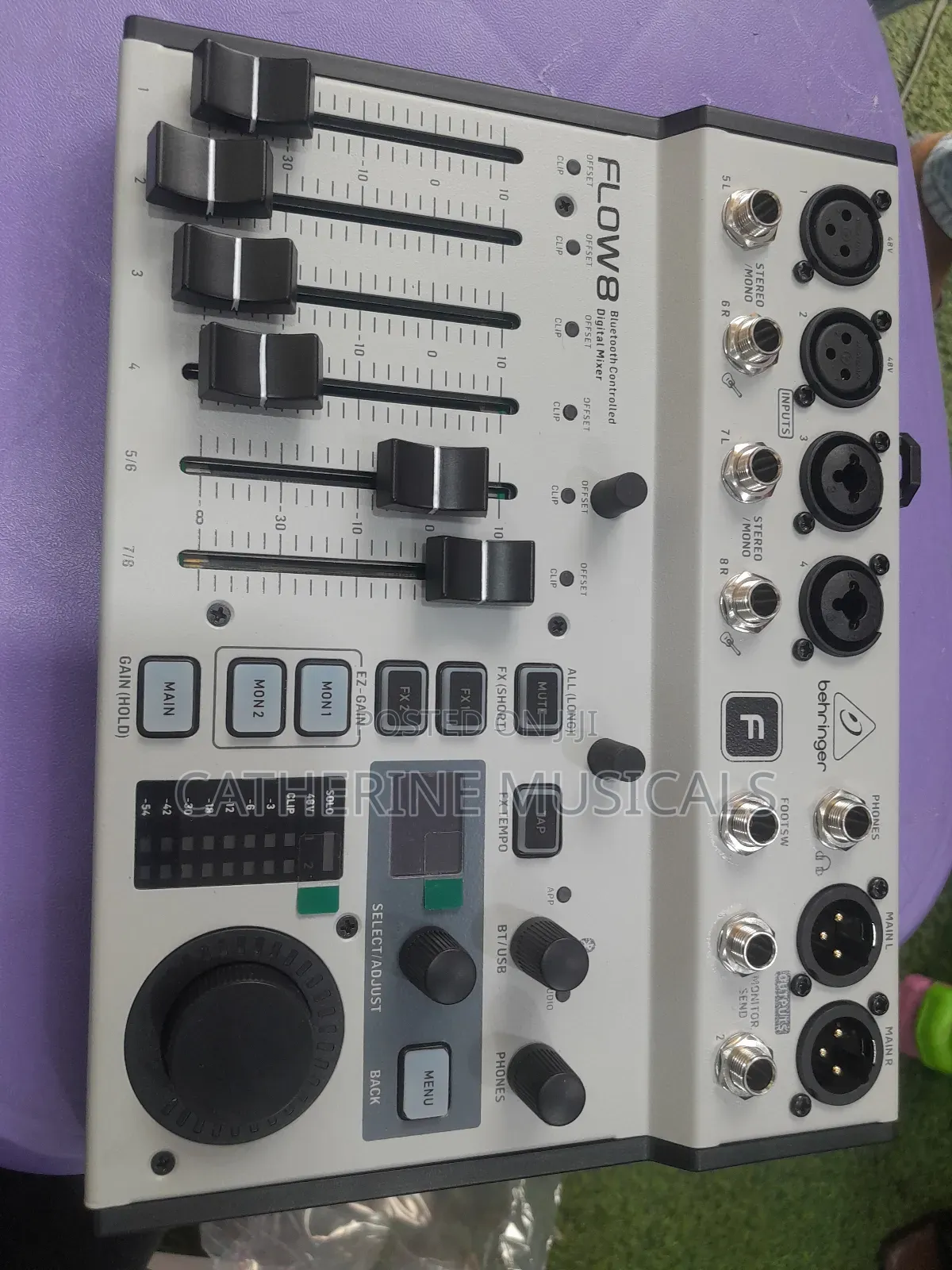 Flow 8 Digital Mixer