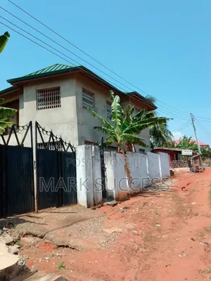 6bdrm Block of Flats in Bortiano for sale