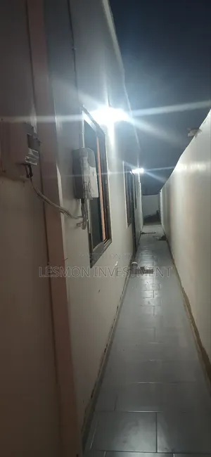 3bdrm House in Lesmon Invesment, Sakumono for sale